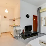 Studio For 2 People Near Bograshov Beach